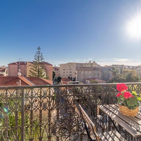 Charming Studio In The Heart Of Ментона Экстерьер фото