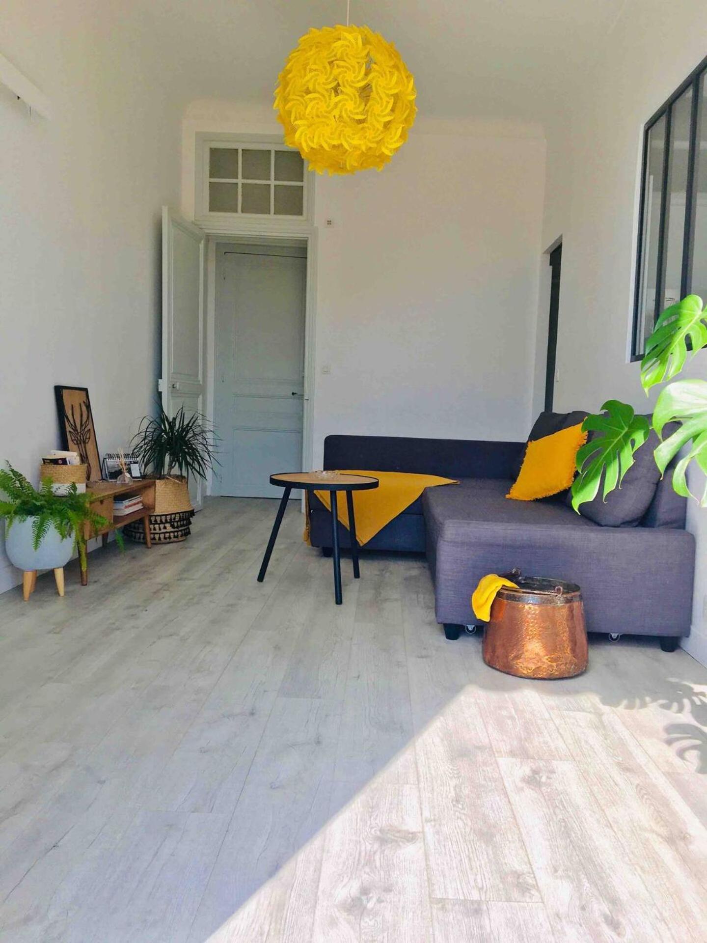 Charming Studio In The Heart Of Ментона Экстерьер фото